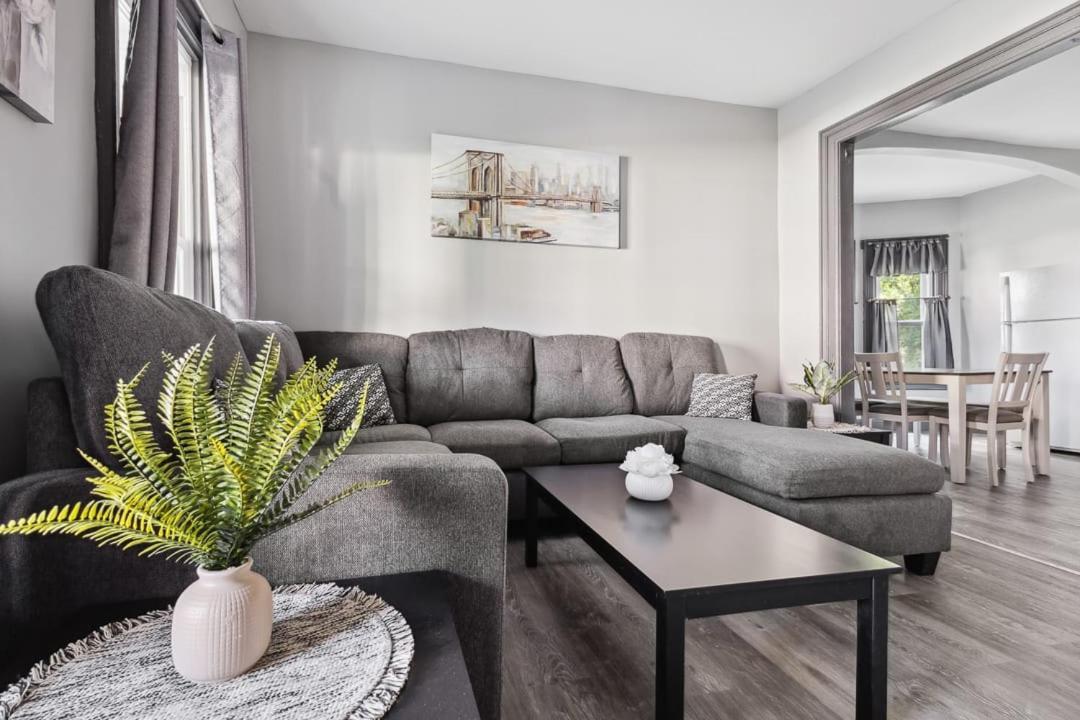 Spacious 6Br 2Ba Minutes For The Falls & Casino Niagarafälle Exterior foto