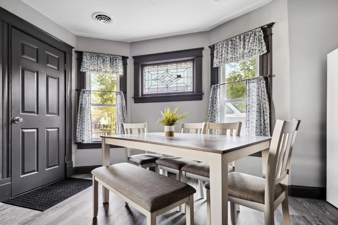 Spacious 6Br 2Ba Minutes For The Falls & Casino Niagarafälle Exterior foto
