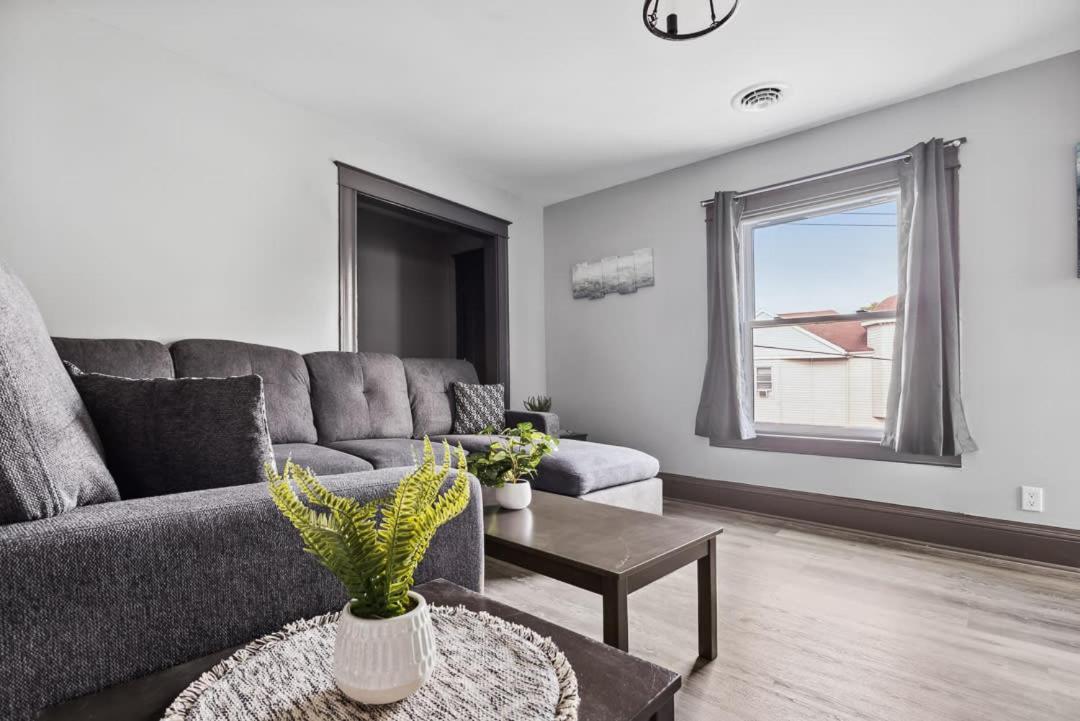 Spacious 6Br 2Ba Minutes For The Falls & Casino Niagarafälle Exterior foto
