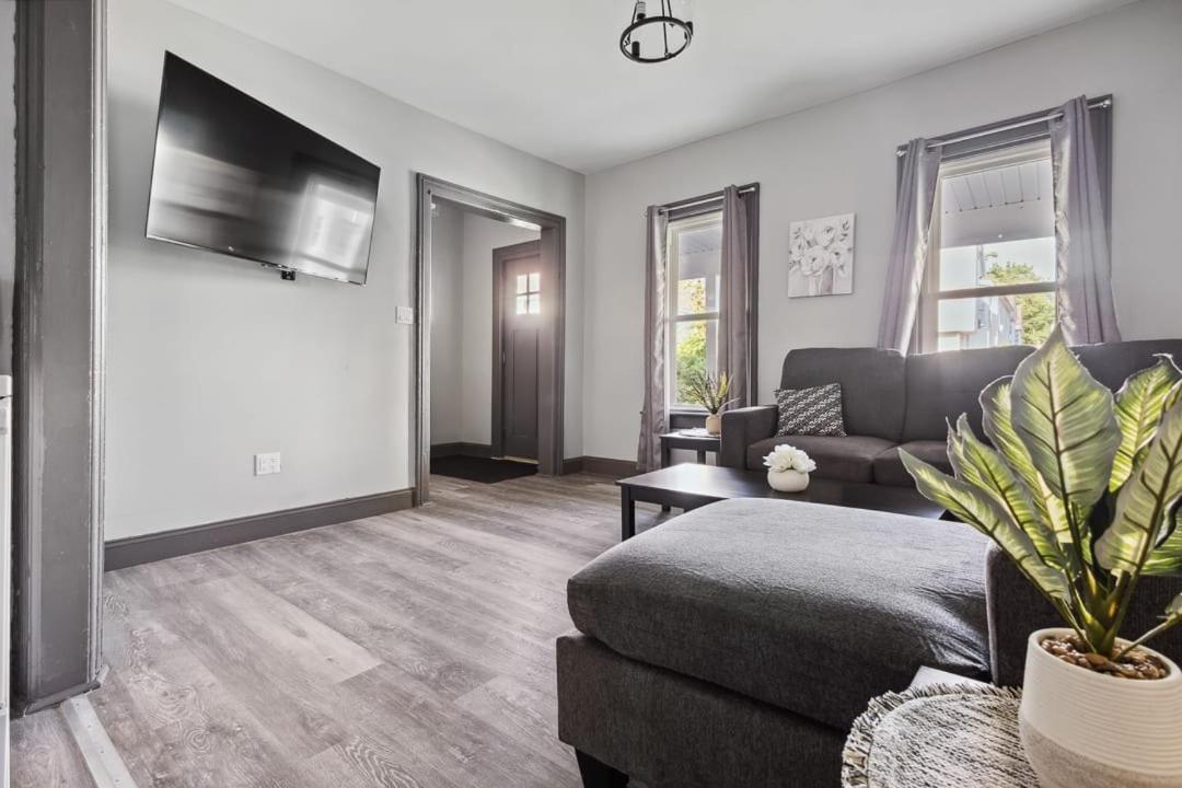 Spacious 6Br 2Ba Minutes For The Falls & Casino Niagarafälle Exterior foto