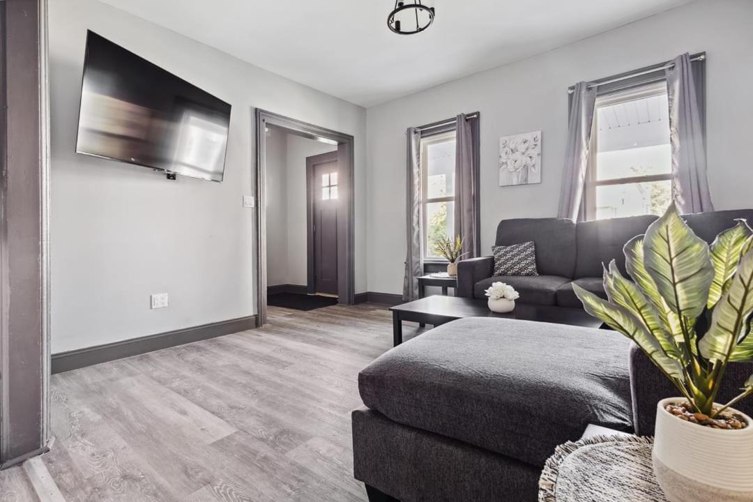 Spacious 6Br 2Ba Minutes For The Falls & Casino Niagarafälle Exterior foto